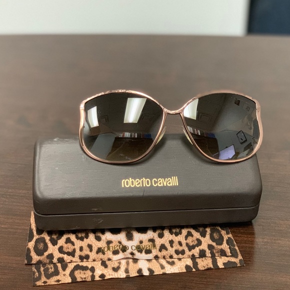 Authentic Roberto Cavalli Women’s Sunglasses - Picture 2 of 8